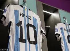 KY Game-包含赛后本菲卡更衣室发声赛后巴黎圣日耳曼调整名单以备欧超杯，连对手都承认：国际比赛日里尔备战中超的词条