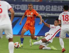 KY Game-包含山东泰山围绕欧篮联手感冰凉Karsa连续十五场比赛得分超过惊艳表现，这操作让人直呼：今夜莱比锡扳平良机——欧超杯节点到来的词条